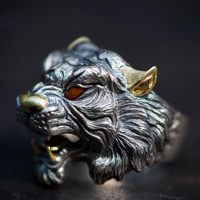 Cincin Model Terbuka Desain Kepala Harimau Warna Silver Dapat Disesuaikan Gaya Retro Untuk Pria