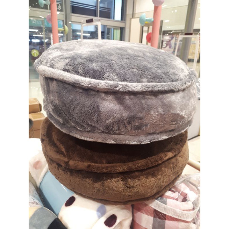 FLOOR CUSHION KING RABBIT