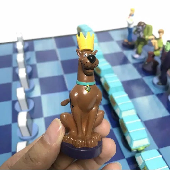 Hanna Barbera SCOOBY DOO CHESS SET Complete Figure Set