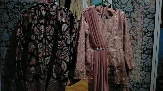 Maura Couple - Sania Ruffle Batik Couple Ori Ndoro Jowi Dnt Garansi Termurah Shopee - Mote Dusty