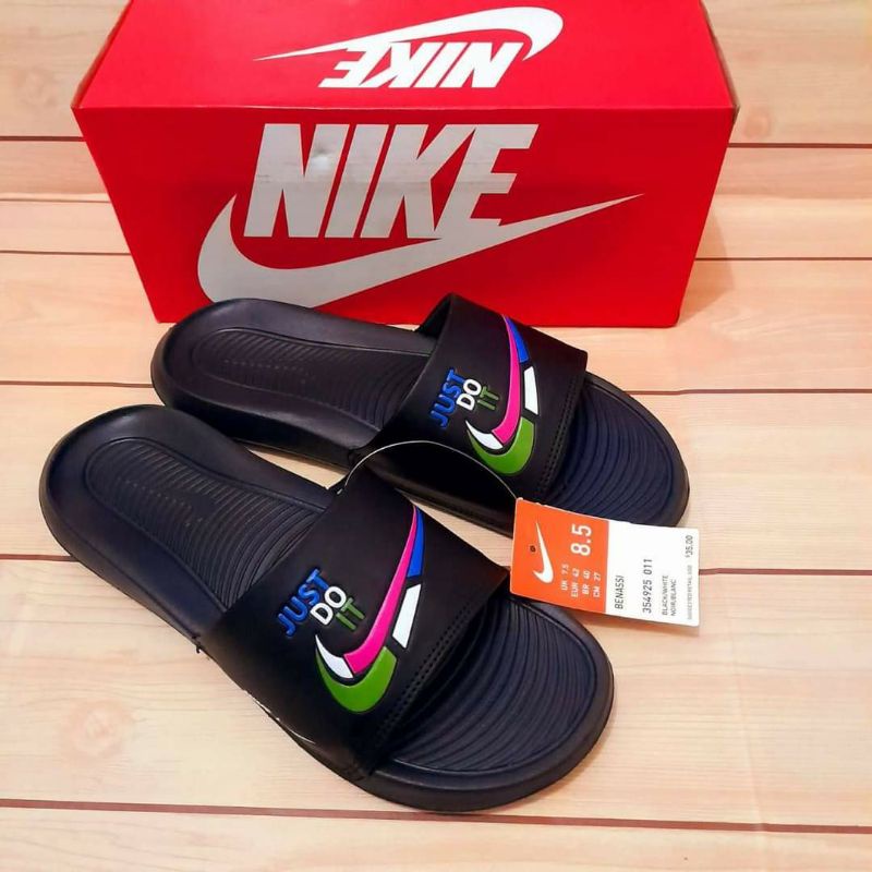 sandal NIKE VICTORY ONE SLIDE PRIA