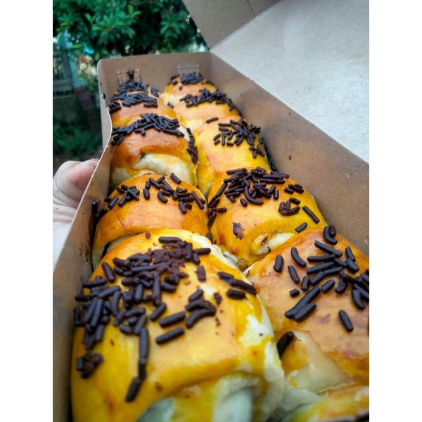 

bolen pisang coklat pecah
