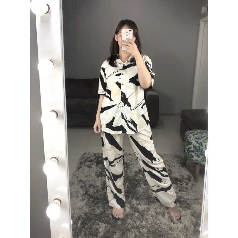 ONE SET LENGAN PENDEK   /SETELAN PAJAMAS / SETELAN  KULOT /RAYON PREMIUM / TERBARU / ONESET RAYON