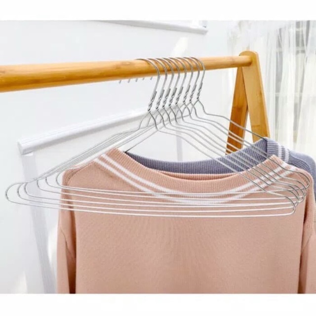 ISI 10 PCS ( 1 pack ) GANTUNGAN BAJU KAWAT LAUNDRY HANGER BAJU