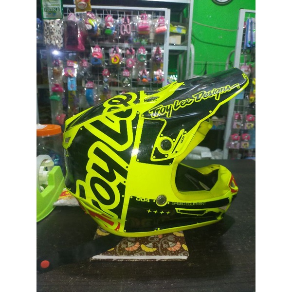 helm TLD SE4