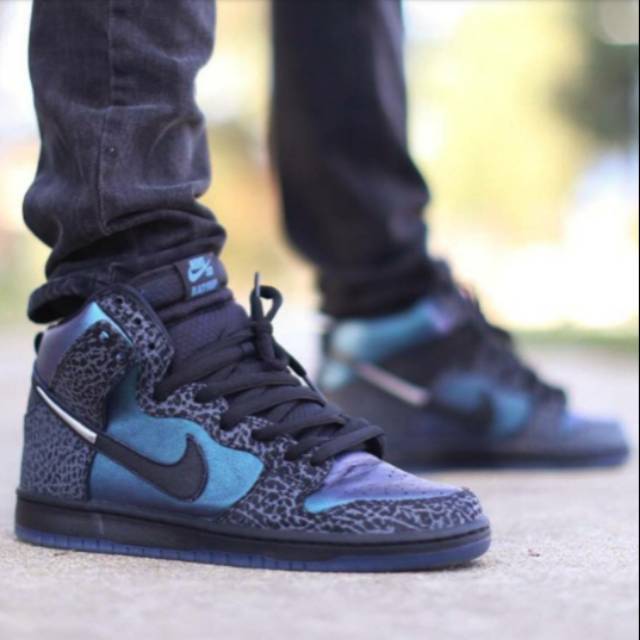 black sheep hornet dunks