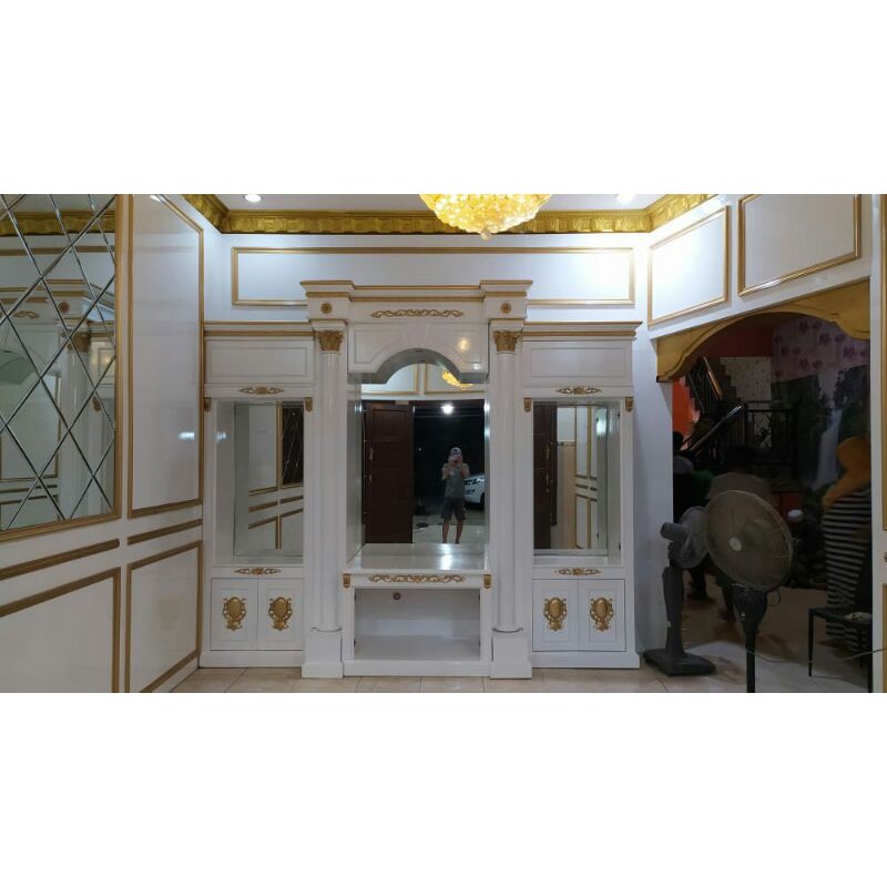 lemari hias versi partisi