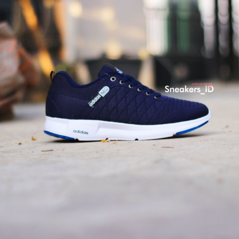 Sepatu Sneakers Pria Adidas Neo