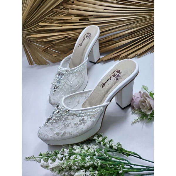 sepatu angela putih tinggi 9cm tahu
