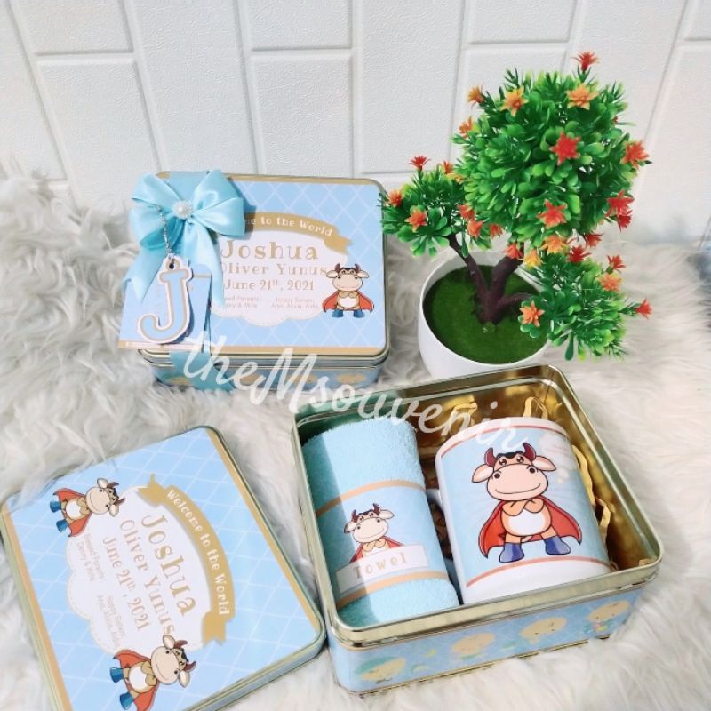 hampers box kaleng+ mug +handuk