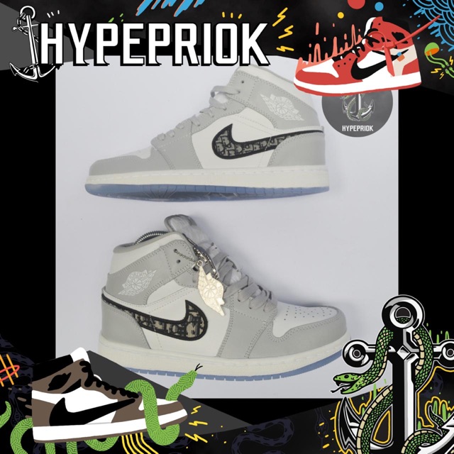 Nike Air Jordan  1 High Collaboration With DIOR  White Grey 