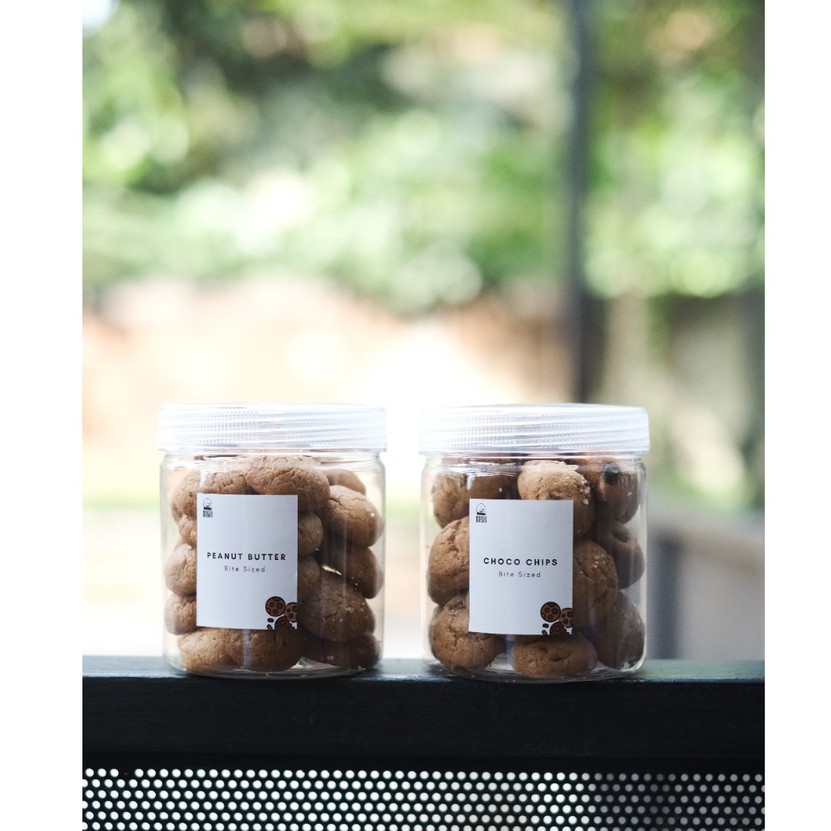 

Bite Sized Cookies Jar