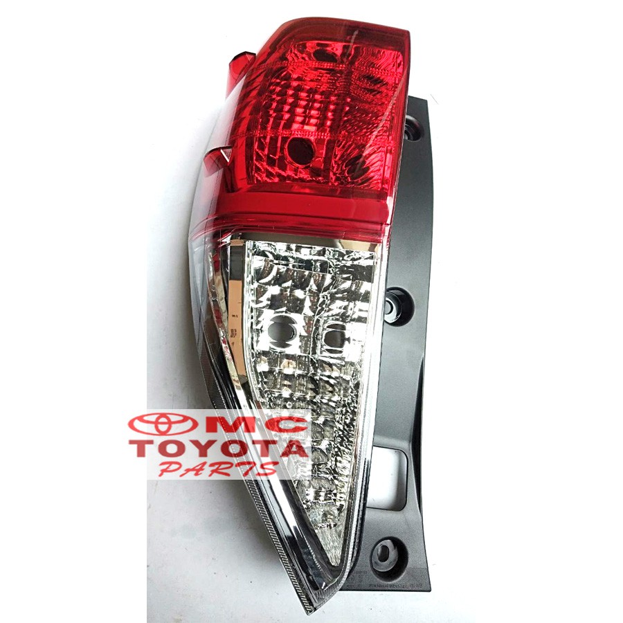 Lampu Stop / Stop Lamp Belakang Kiri Innova Reborn 81561-0K240