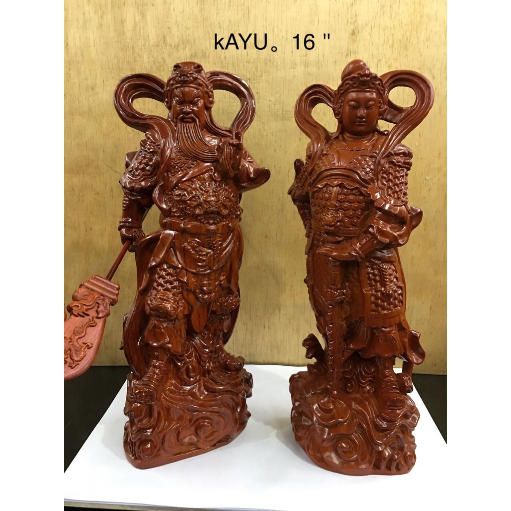 Patung Kwan Kong 1 Set Kayu 16in