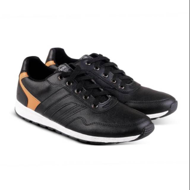 SEPATU SNEAKER CASUAL PRIA COCOES INVIATO HITAM