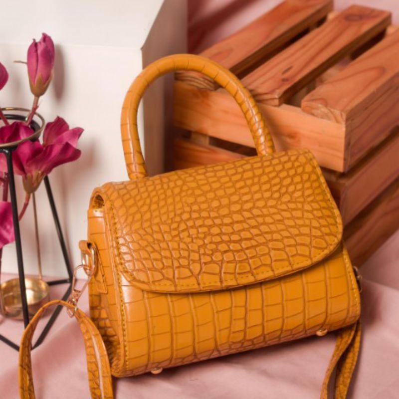 dylan gold/tas wanita