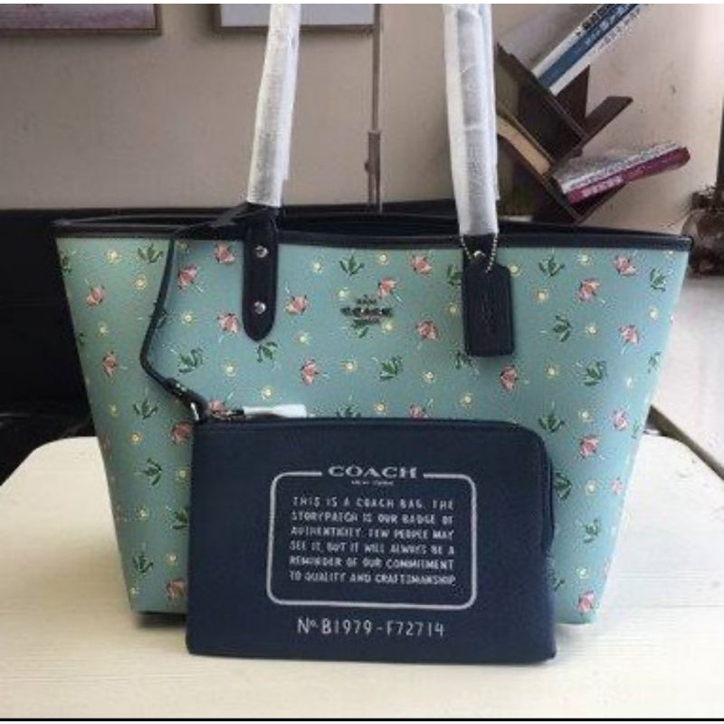 Coach Reversible City Tote Umbrella Print Midnight Seafoam Blue(72714)