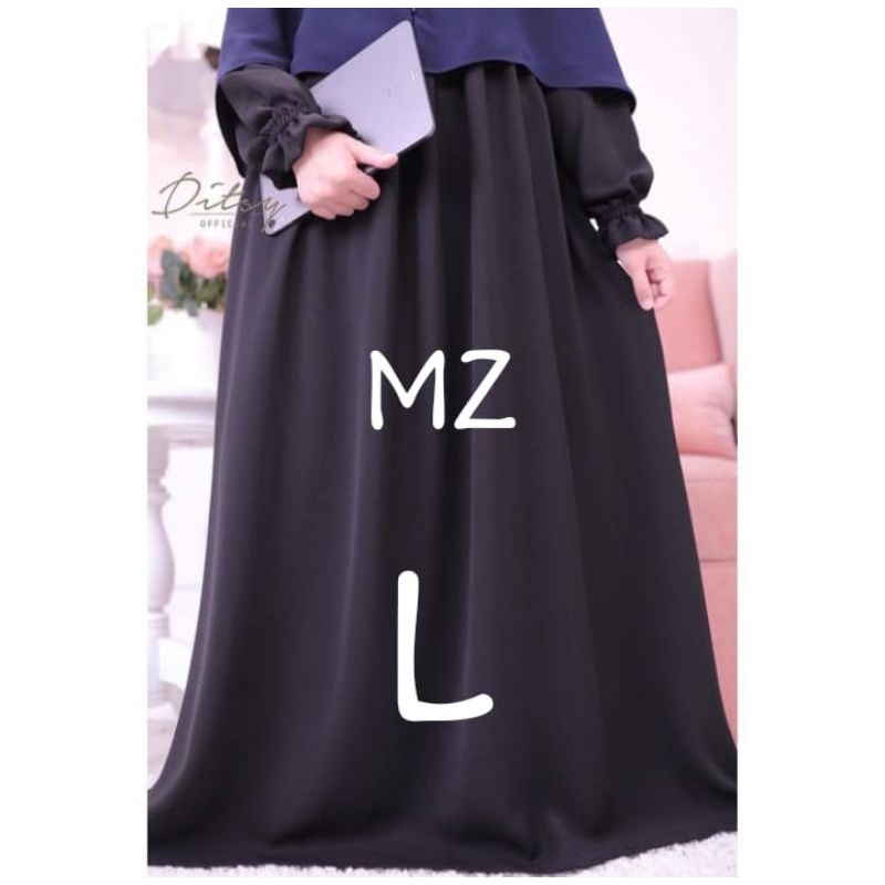 Ditsy Desember 2021 lilura Marzan black L