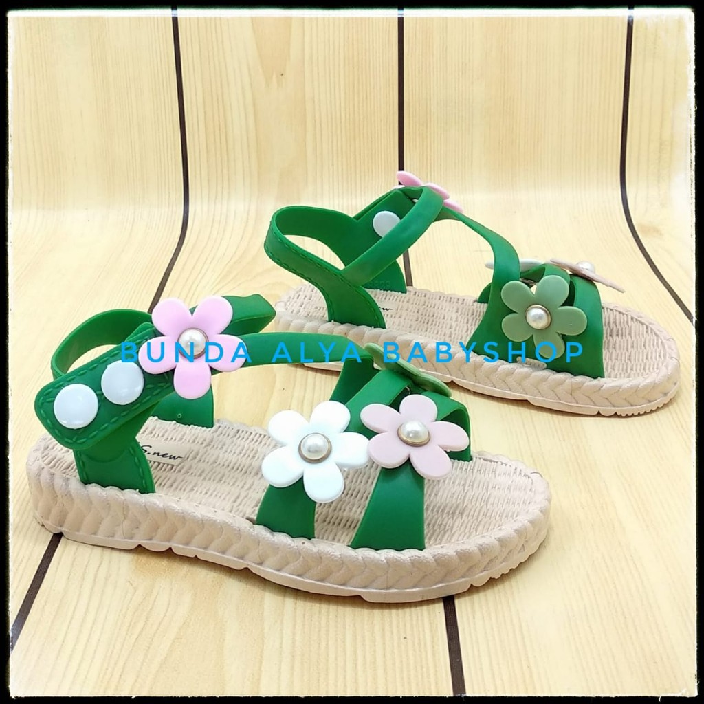 Sendal Anak Perempuan IMPORT Usia 4 5 6 Tahun Bunga HIJAU - Sepatu Sandal Anak Cewek Tali Bunga Elastis Anti Licin Alas Karet