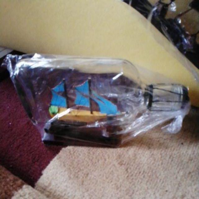 (bisa Cod) Pajangan Miniatur Kapal Pinisi Dewaruci Dalam Botol Besar 19x10x4 Cm Dekorasi Rumah