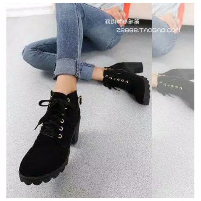 Sepatu wanita boot Ziper hitam