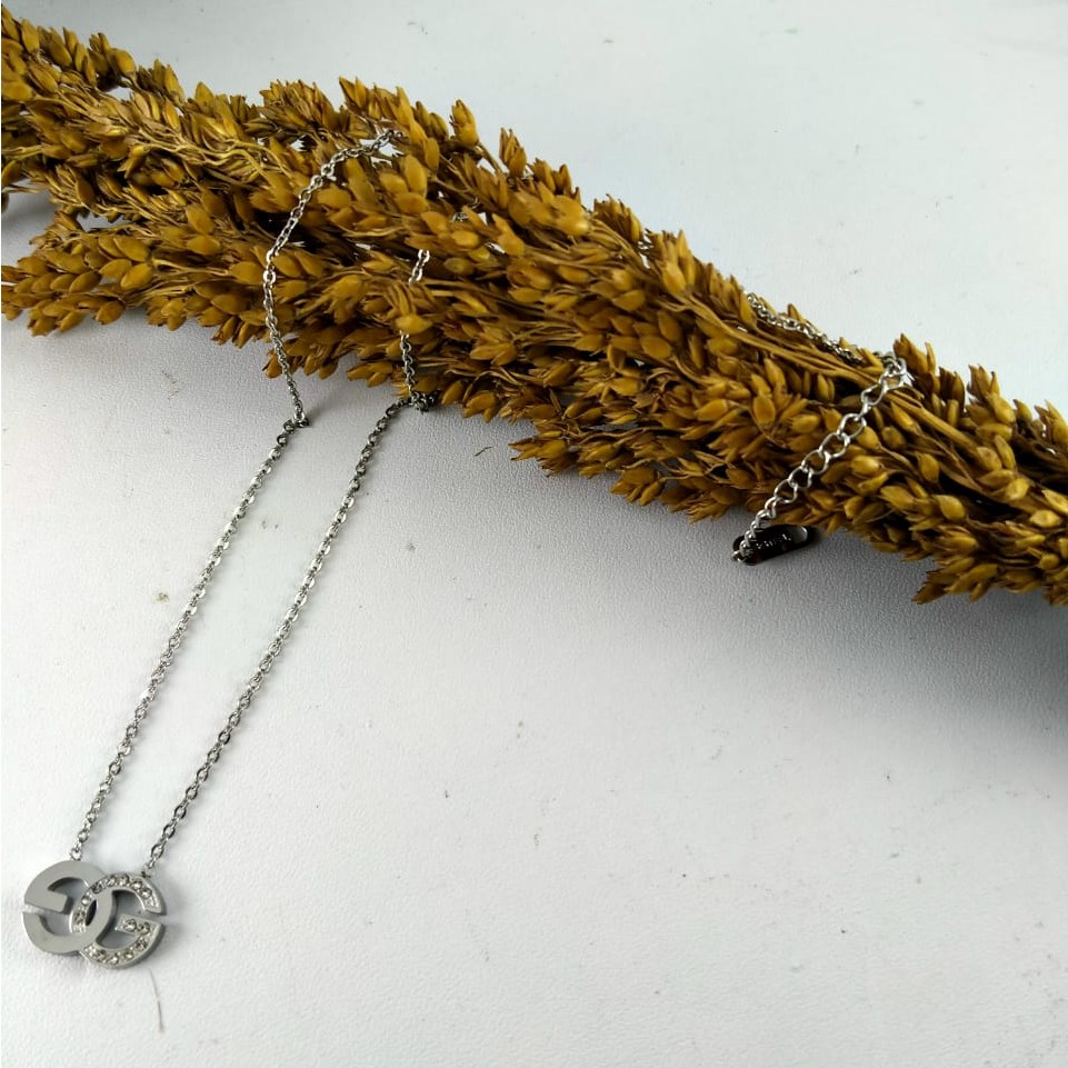 Kalung Wanita GUCCI Titanium Terlaris Silver Fashion Wanita BIG SELLER..KTB00011