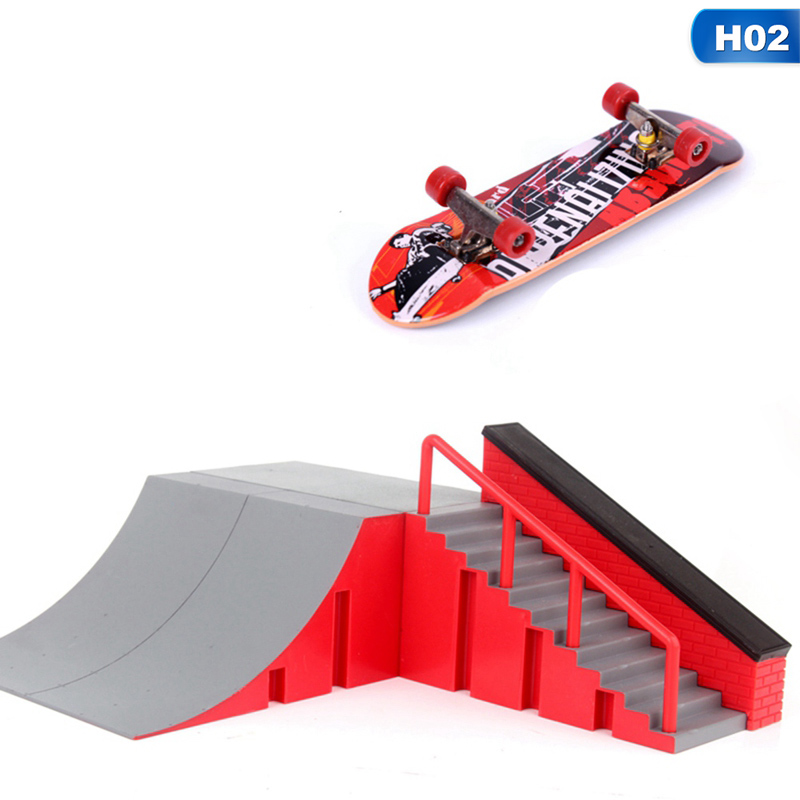Finger Skateboard box Mini Skateboard Taman Jari Skateboard Jari Skateboard Tuang Jari Skate pro gift box