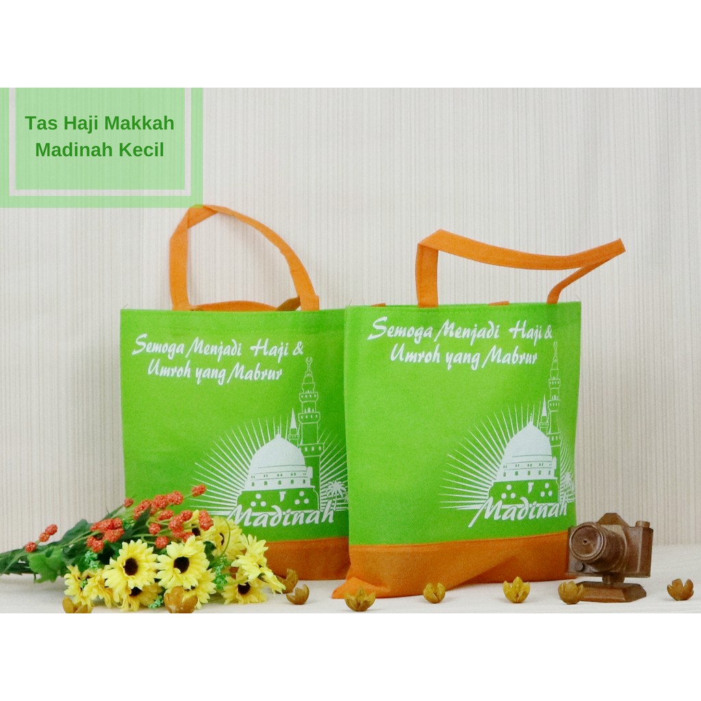 

Tas Haji Makkah Madinah Kecil 20 PCS Tas Souvenir Oleh Oleh Haji dan Umroh