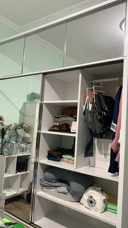 Sliding Full Kaca 200x50x240 Pintu Atas Memakai Push