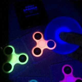 SALE....BUY 1 GET 1 Fidget Spinner Glow in the Dark