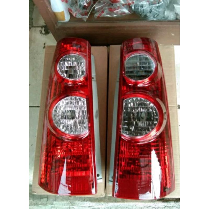 lampu stop stop lamp avanza xenia vvti lampu stop Avanza Xenia 2004 2005 2006 2007 2008 2009 2010 20