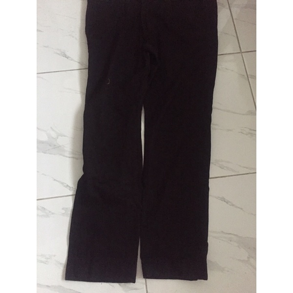 CelanaPanjangJeansPriawrnHitam.TNGR.Size:34(L).Motif:Polos.Model:Reguler.Import.Original.Bahan:Denim