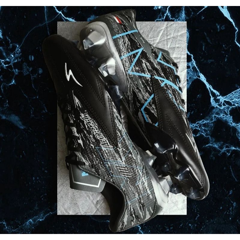 [Limited Edition] Sepatu Bola Specs Lightspeed LS 3LX MK ELITE FG Marc Klok Original