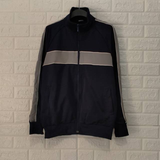 Tracktop UNIQLO