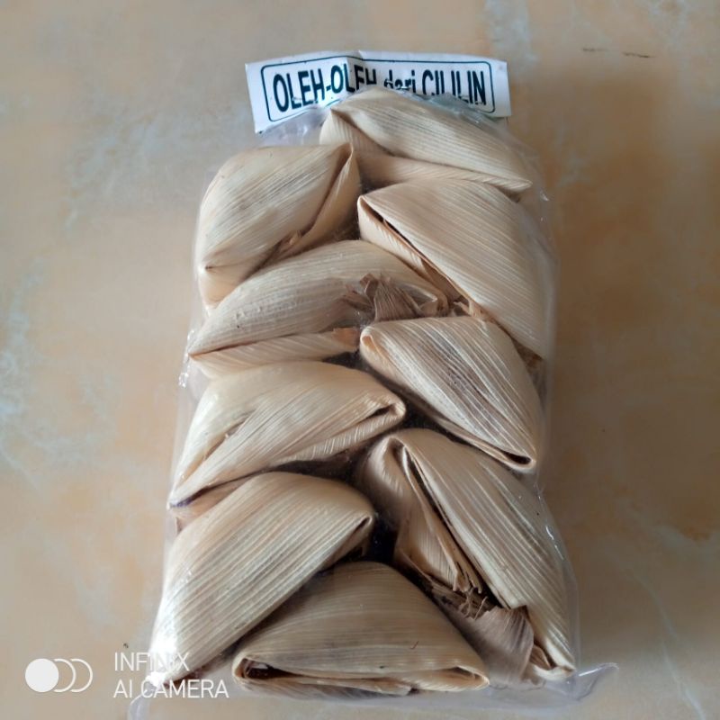

wajit oleh oleh cililin 500 g