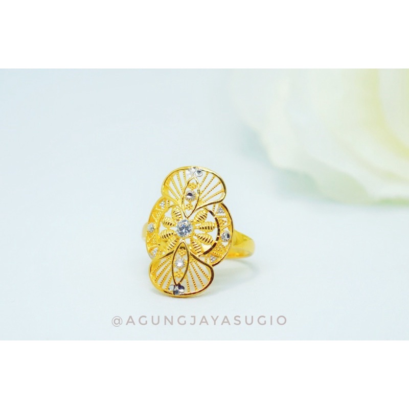 Cincin Dubai