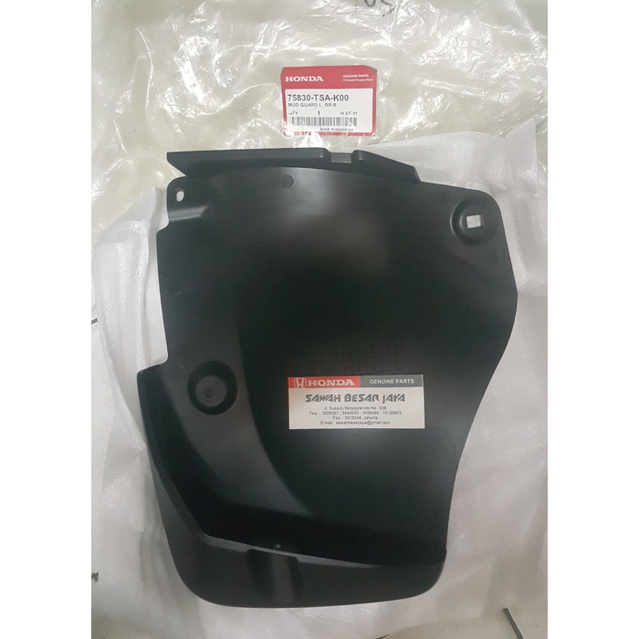 mudguard / karpet lumpur / kepet roda belakang brv ORIGINAL Original original