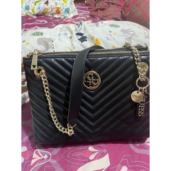 Tas Blakely | Guess Blakely | Shoulder Bag Guess | Tas Bahu PRELOVED
