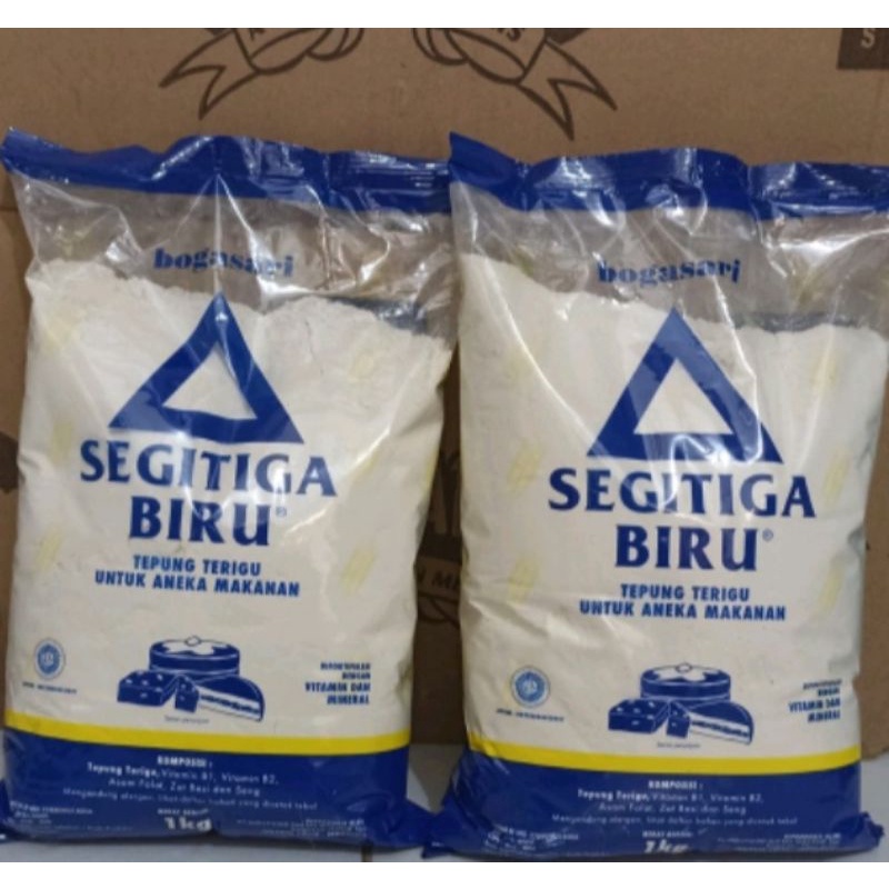 

BOGASARI Tepung terigu Segitiga biru 1kg