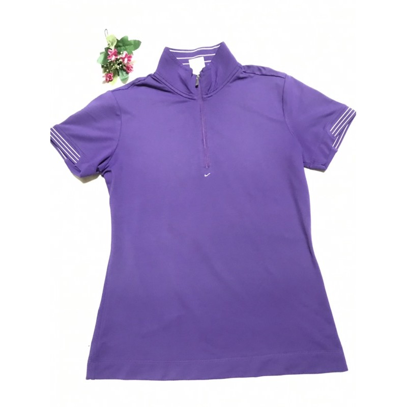 Nike Kaos Olahraga Wanita Ukuran M Preloved