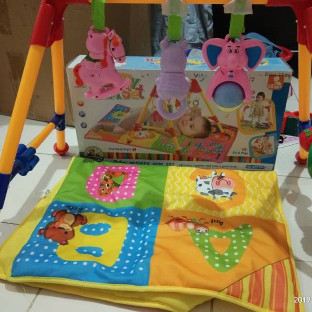 Baby gym