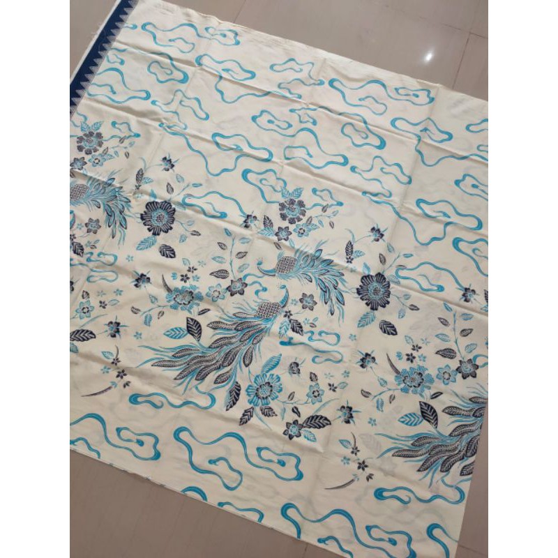 kain batik kota solo new motif merak biru dan pink dasar putih