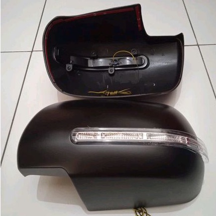 COVER SPION LAMPU INNOVA LAMA HITAM