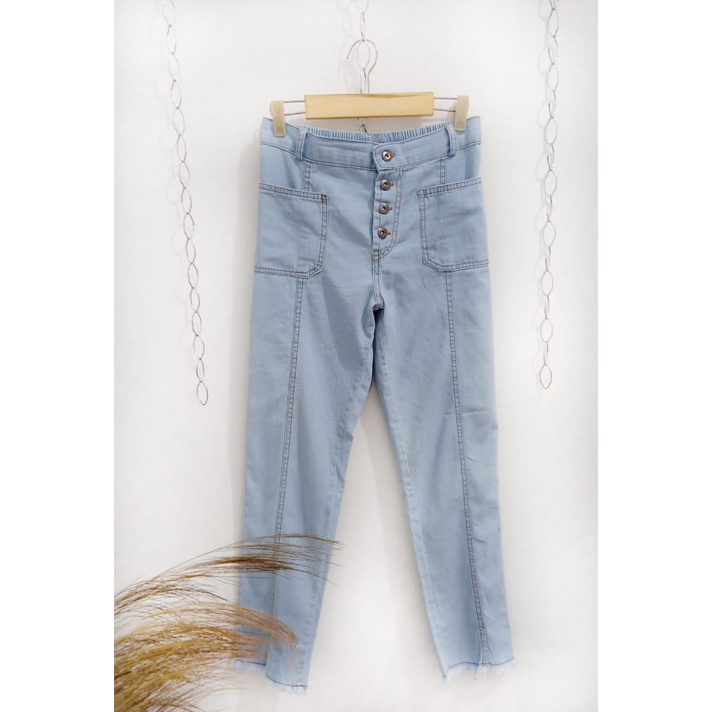 BUTTON POCKET JEANS CELANA KANCING SAKU JEANS WASH