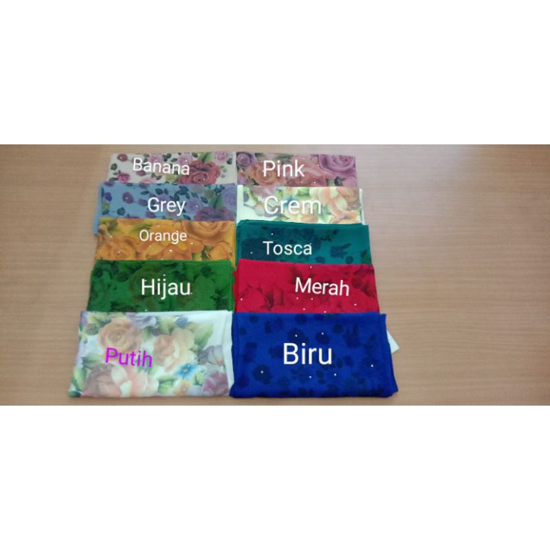 Jilbab segi 4 motif bunga
