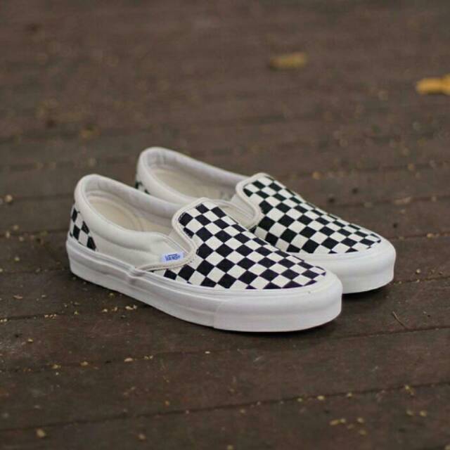 VANS VAULT SLIP ON CHECKERBOARD