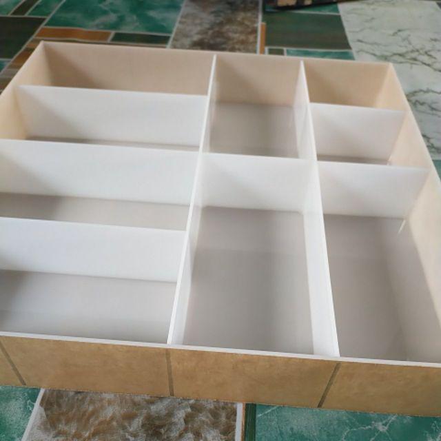 Tempat Uang Acrylic 2mm Putih Susu