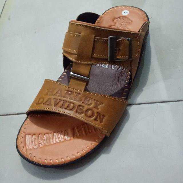 Sandal kulit pria original 100% (menerima C O D )