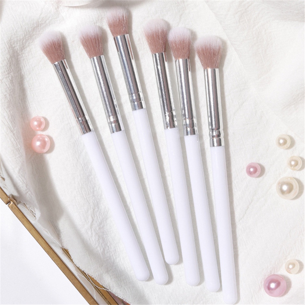 1pc Brush Makeup Untuk Contouring / Highlighting Hidung