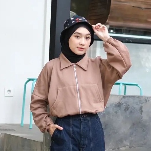 Pro - Vada Colar Crop - Jaket Crop Wanita